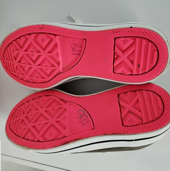 Converse Gray & Pink Shoes - Picture 8 of 11